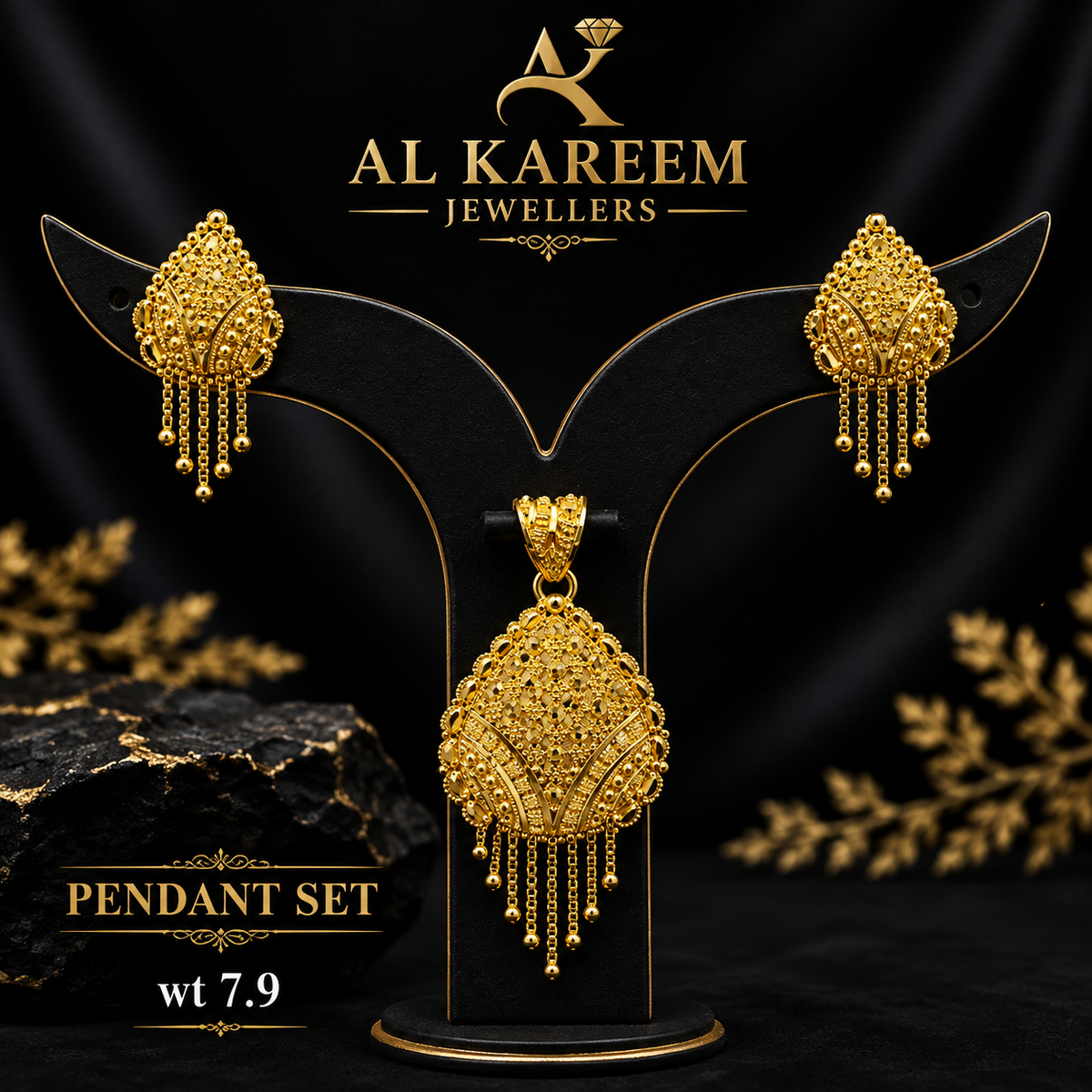 Pendant set