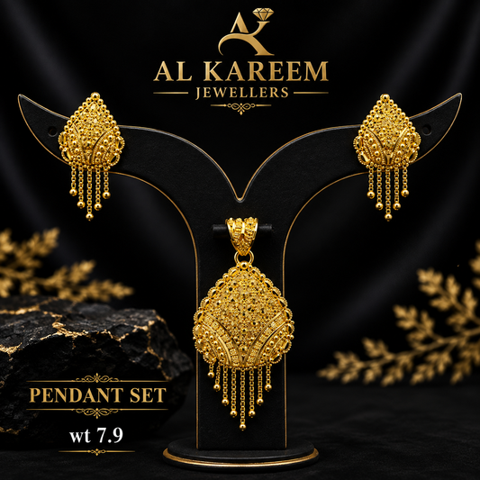 Pendant set